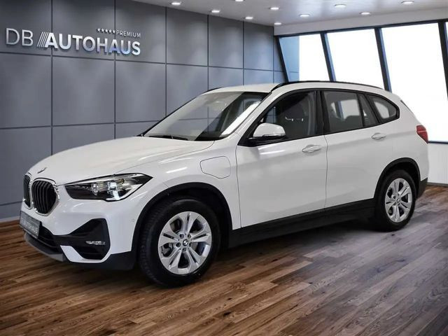 BMW X1 xDrive Advantage pakket