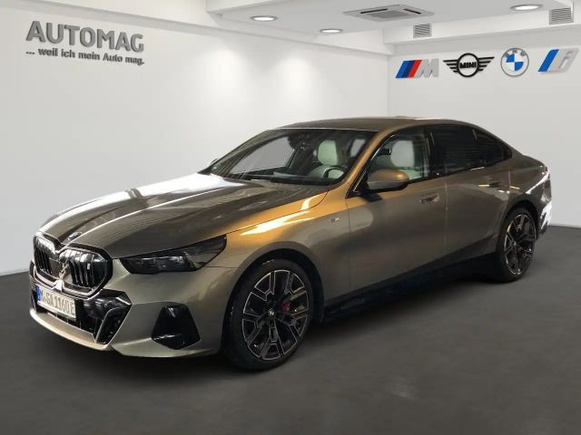 BMW i5 eDrive40