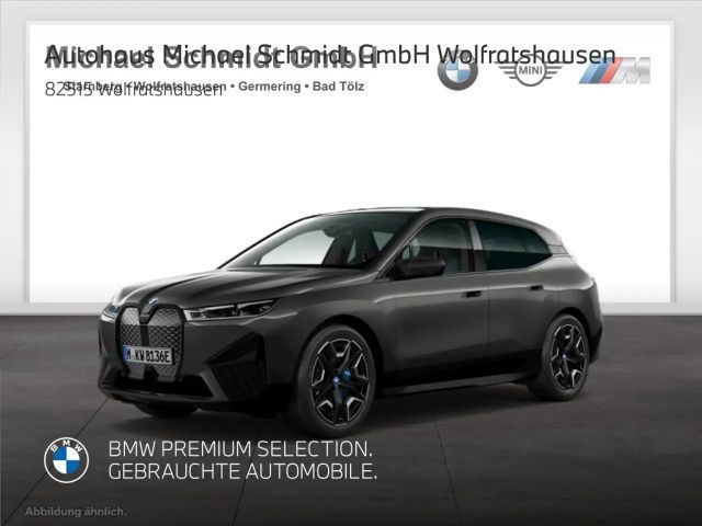 BMW iX xDrive40