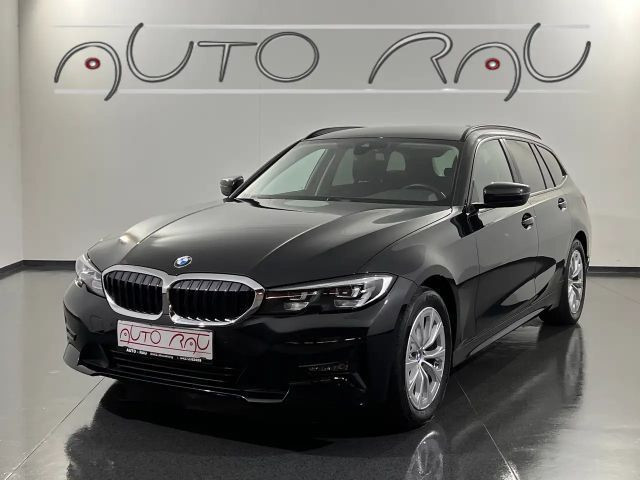 BMW 3 Serie 320 xDrive Touring Advantage pakket 320d