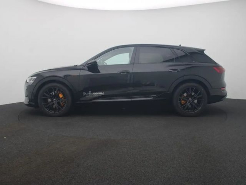 Audi e-tron Quattro S-Line 55