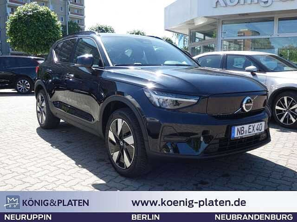 Volvo XC40 Plus Dark