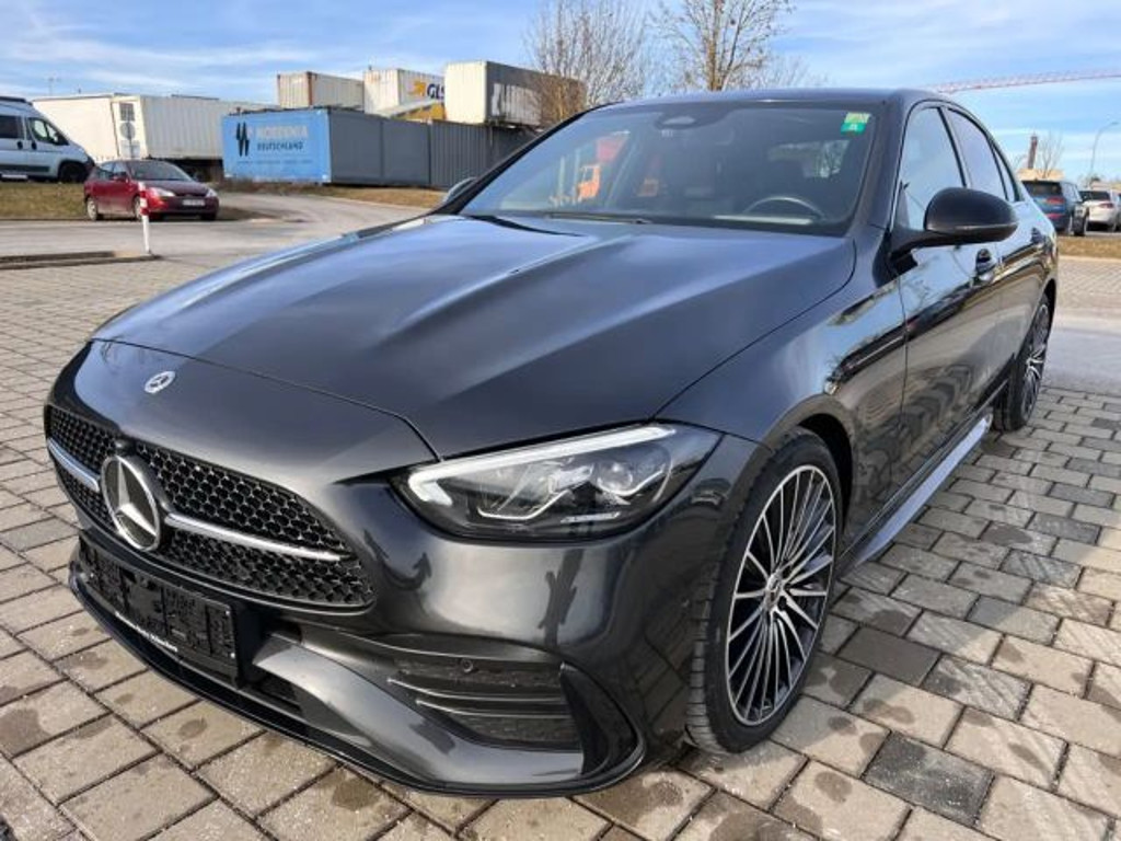 Mercedes-Benz C-Klasse C 300 AMG Line C 300 d Sedan