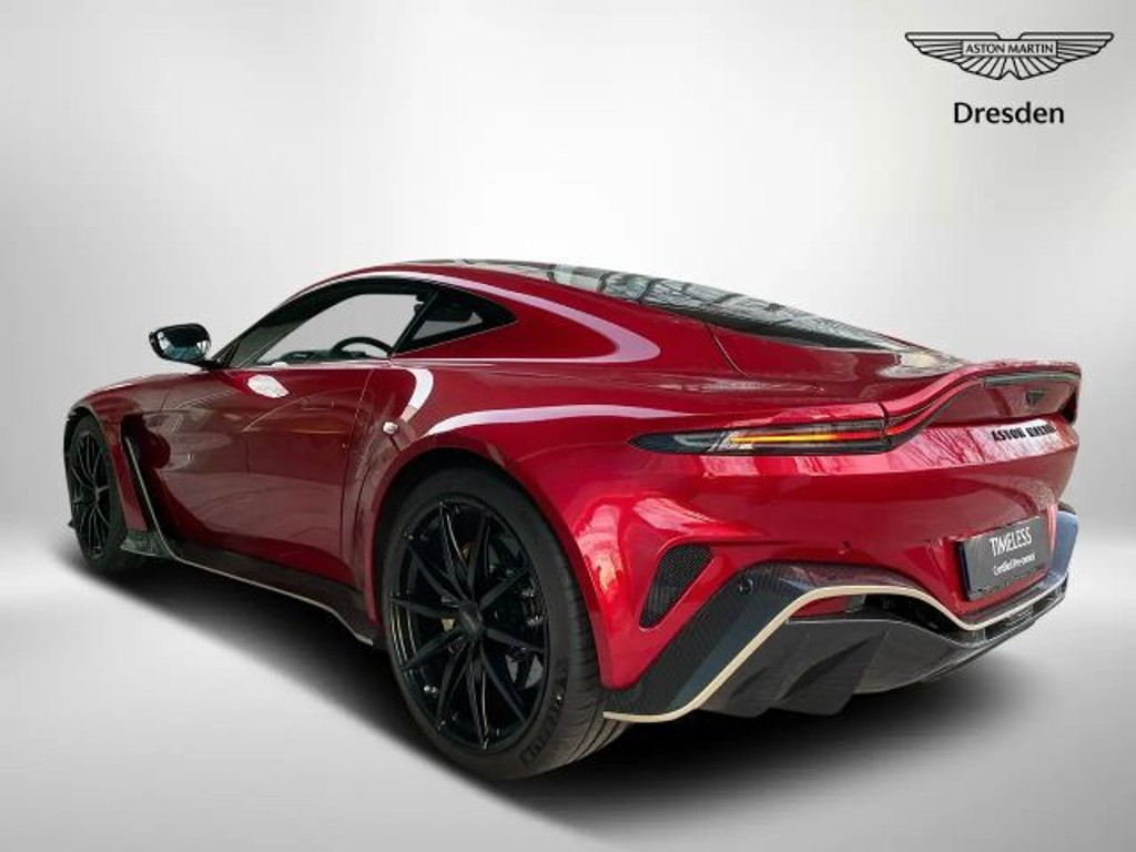 Aston Martin Vantage