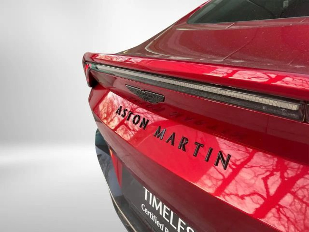 Aston Martin Vantage