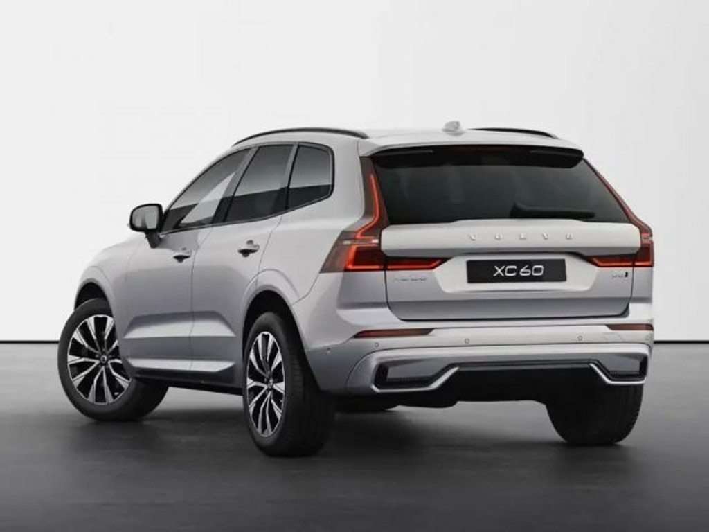 Volvo XC60 AWD Business Plus Dark