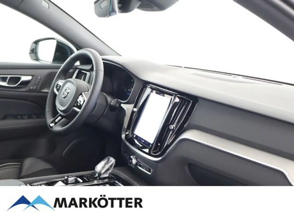 Volvo V60 AWD T6 Hybrid Plus Dark