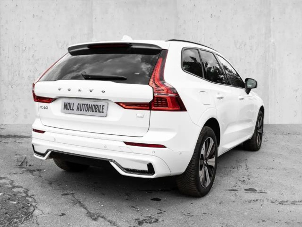 Volvo XC60 AWD T6 Twin Engine Recharge Plus Dark