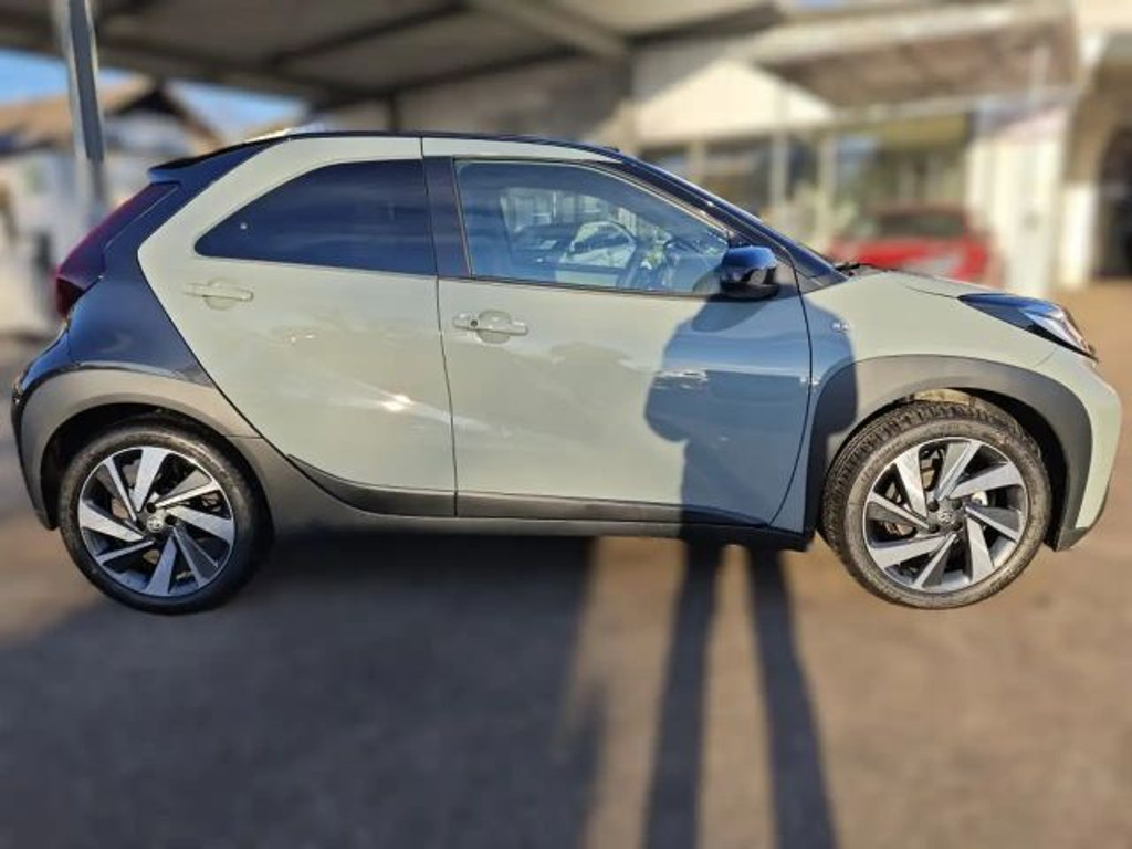 Toyota Aygo X Hatchback S-CVT Explore