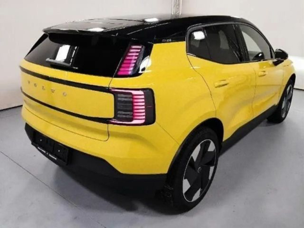 Volvo EX30 Plus Extended range Single motor