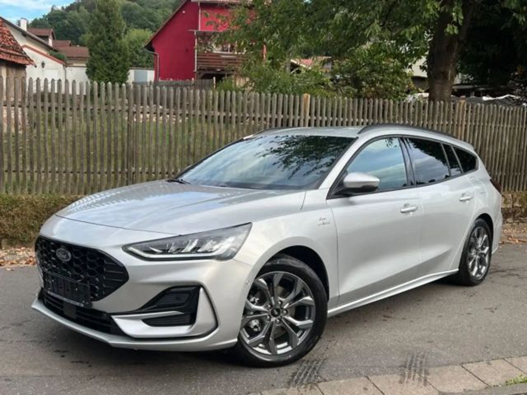 Ford Focus Wagon ST Line