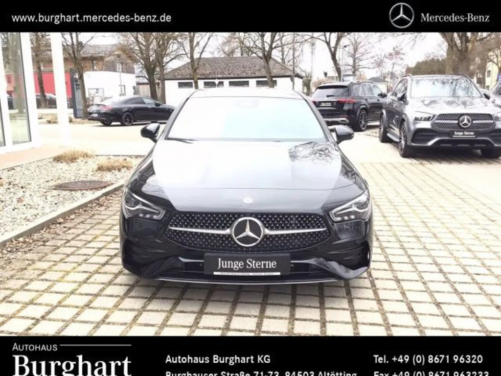 Mercedes-Benz CLA-Klasse CLA 200 AMG Line Shooting Brake Premium