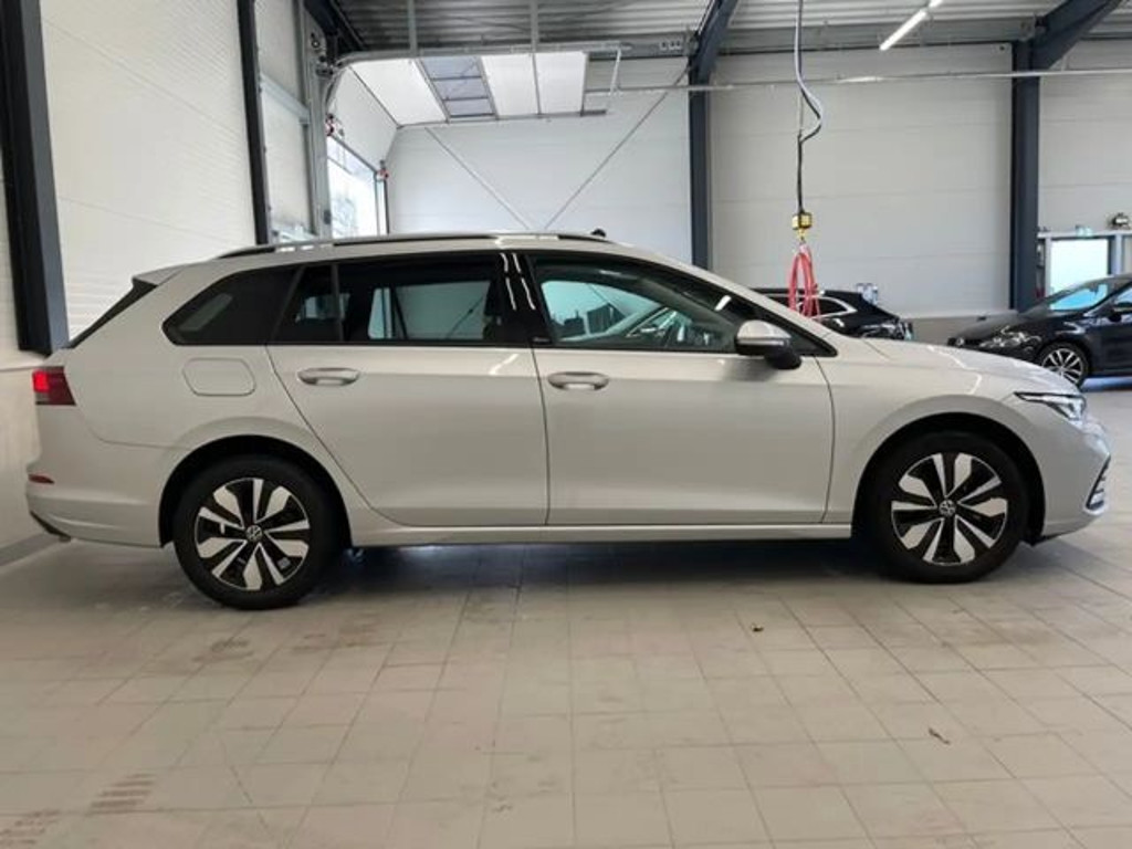 Volkswagen Golf Variant 1.0 TSI Golf VIII Move