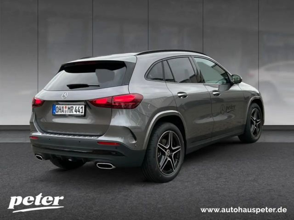 Mercedes-Benz GLA-Klasse GLA 220 4MATIC AMG Line GLA 220 d
