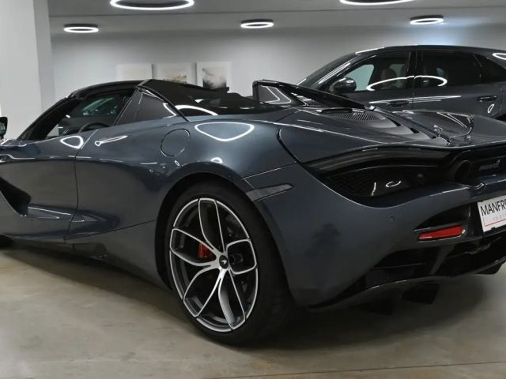 McLaren 720S