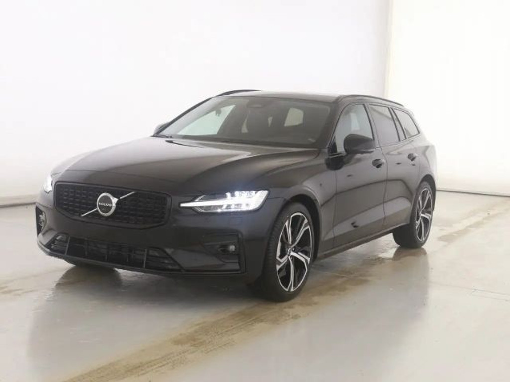 Volvo V60 Plus Dark