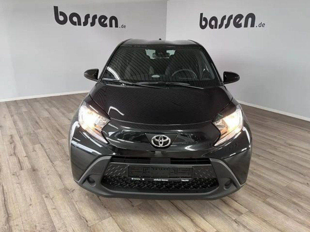Toyota Aygo X Hatchback X-play Play