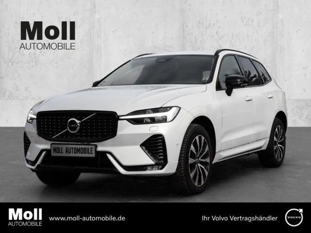 Volvo XC60 Plus Dark