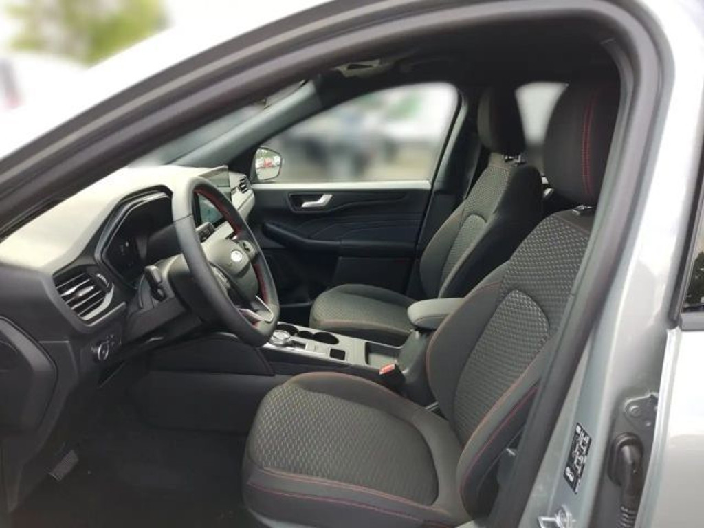 Ford Kuga ST Line Hybrid AWD