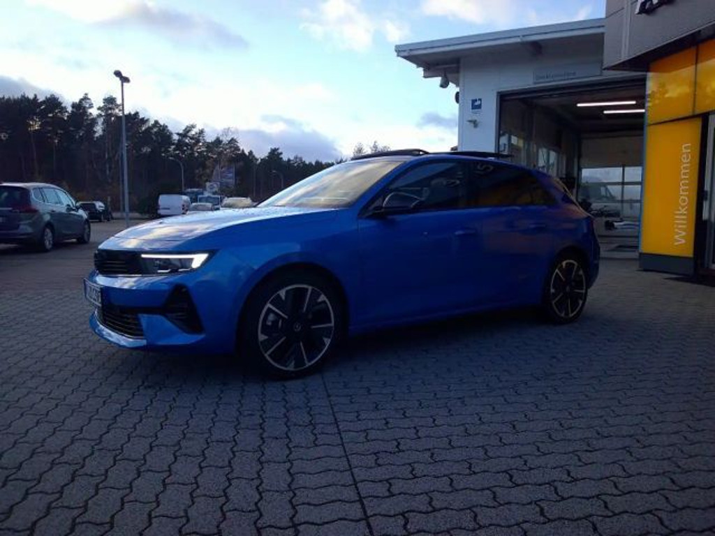 Opel Astra Grand Sport GS-Line