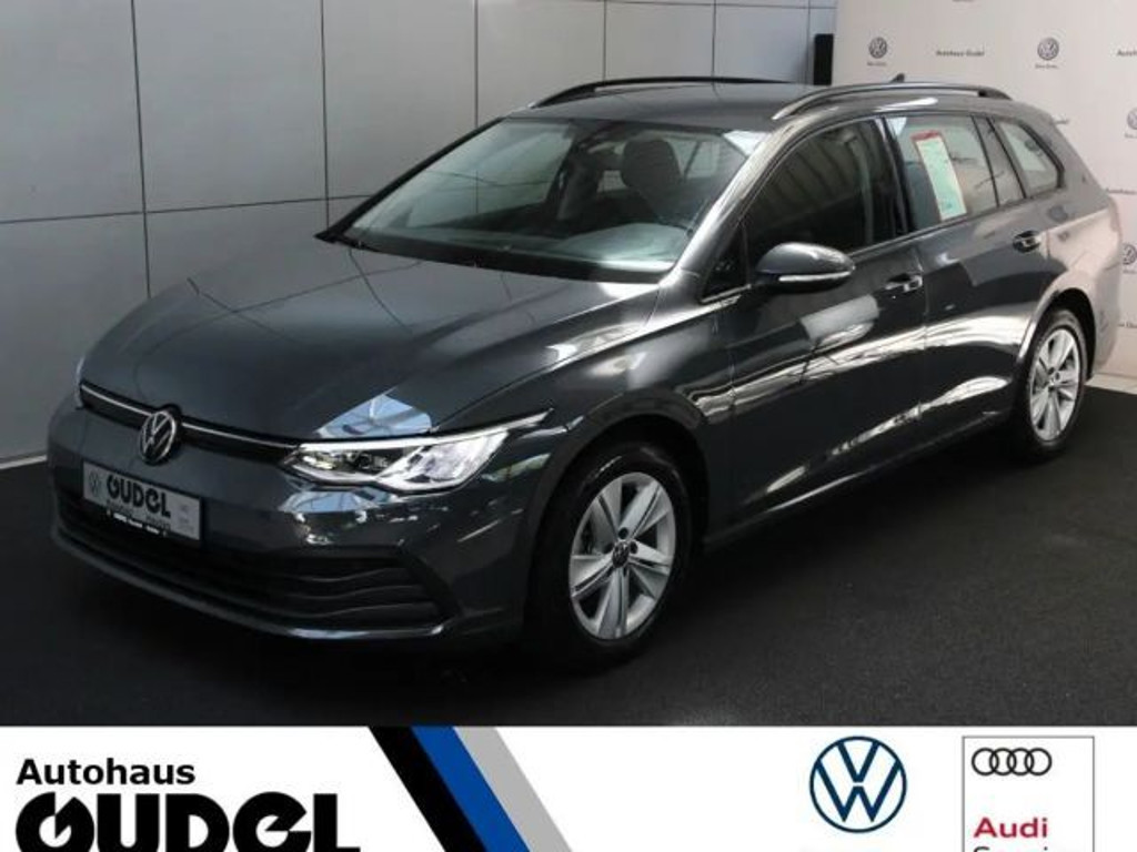 Volkswagen Golf 8 1.5 TSI"Life"LED AHK Nav LaneASS App