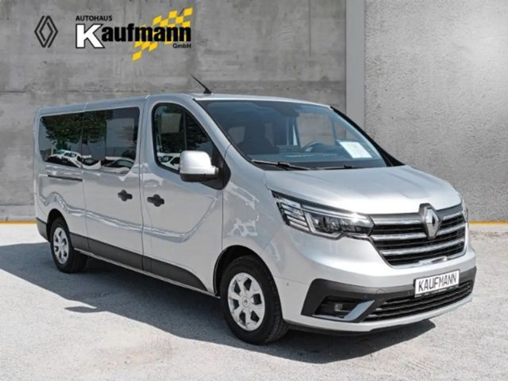 Renault Trafic Combi Life Blue L2H1 Grand