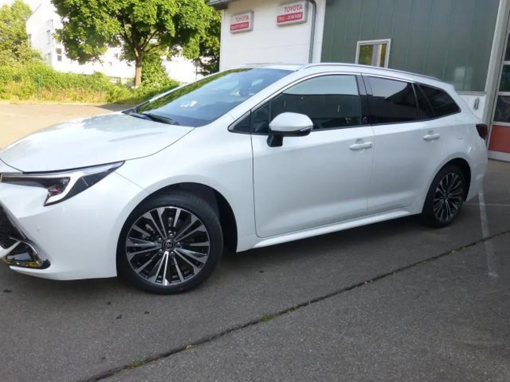 Toyota Corolla Team D Touring Hybride