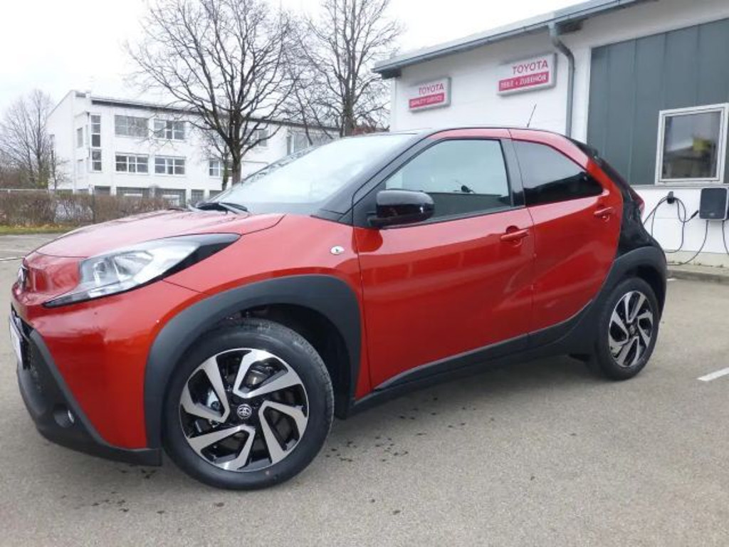 Toyota Aygo X Hatchback 1.0 VVT-i Pulse VVT-i