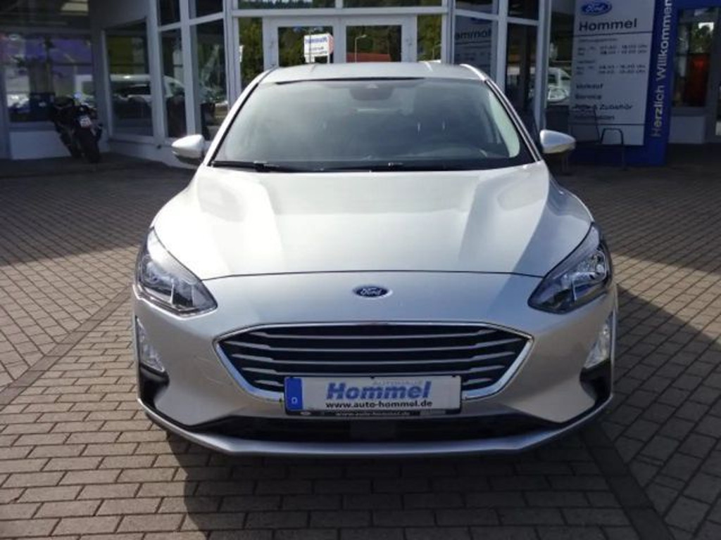 Ford Focus Cool & Connect