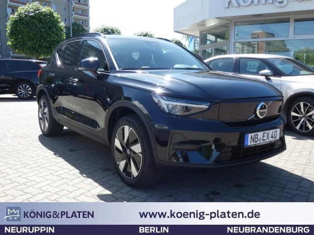 Volvo XC40 Plus Dark