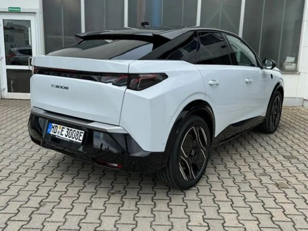 Peugeot E-3008 GT-Line