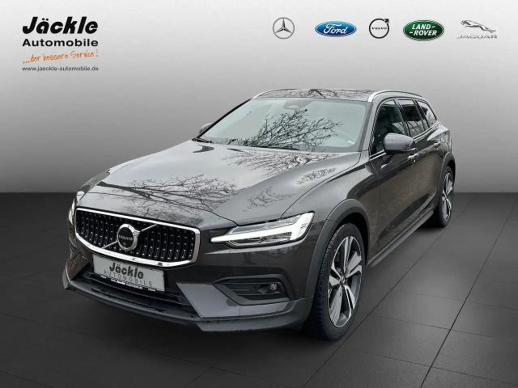 Volvo V60 Cross Country AWD Ultimate