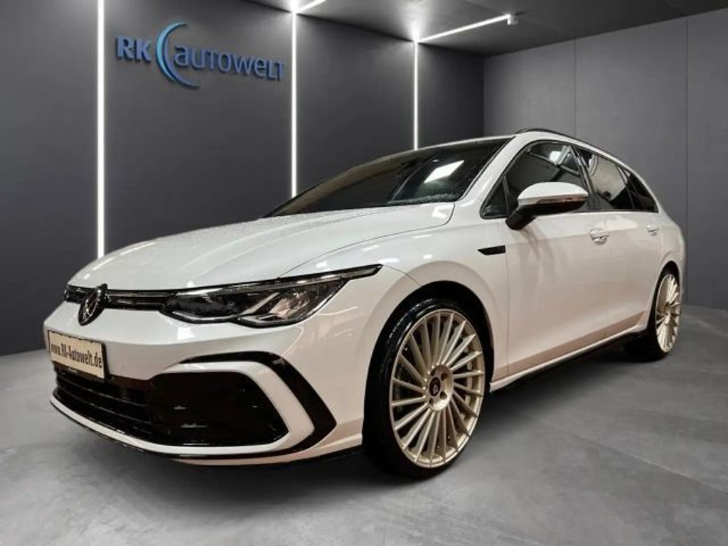 Volkswagen Golf Variant R-Line 1.5 TSI Golf VIII