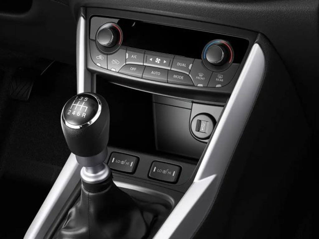 Suzuki S-Cross Hybrid