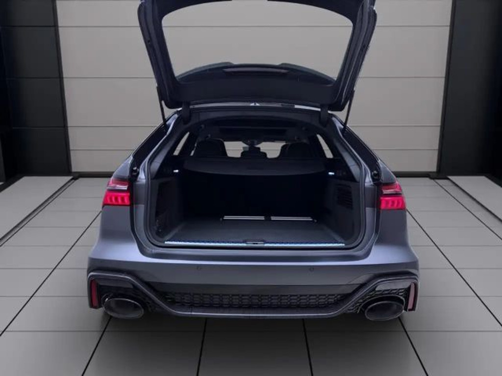 Audi RS6 Avant Quattro Performance