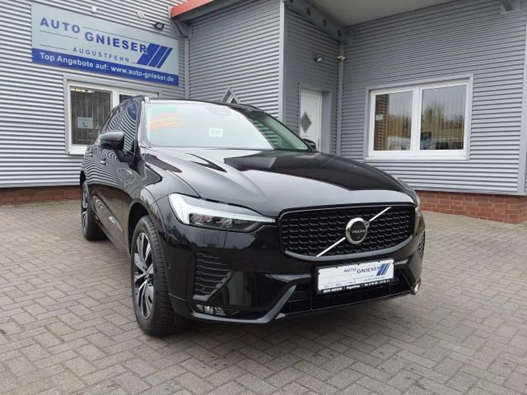 Volvo XC60 Plus Dark
