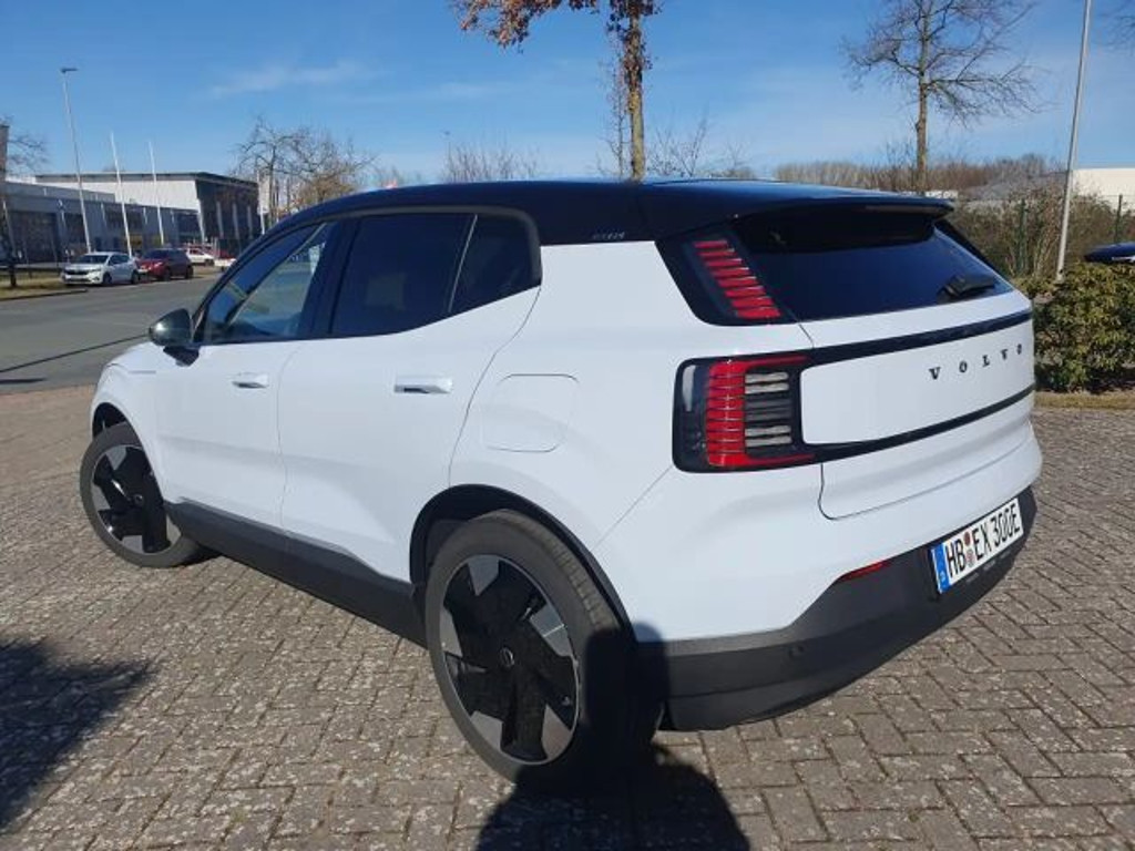 Volvo EX30 Plus Achterwielaandrijving Extended range Single motor