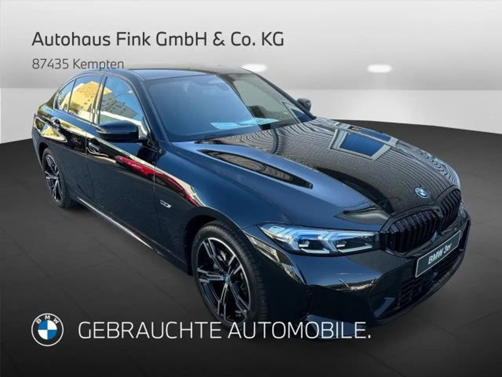 BMW 3 Serie 330 M-Sport xDrive Sedan 330e