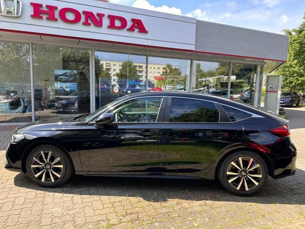 Honda Civic Elegance Hybrid 2.0 i-MMD e:HEV