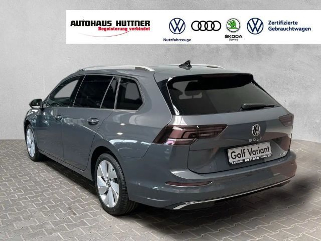 Volkswagen Golf DSG Style Variant 1.5 eTSI