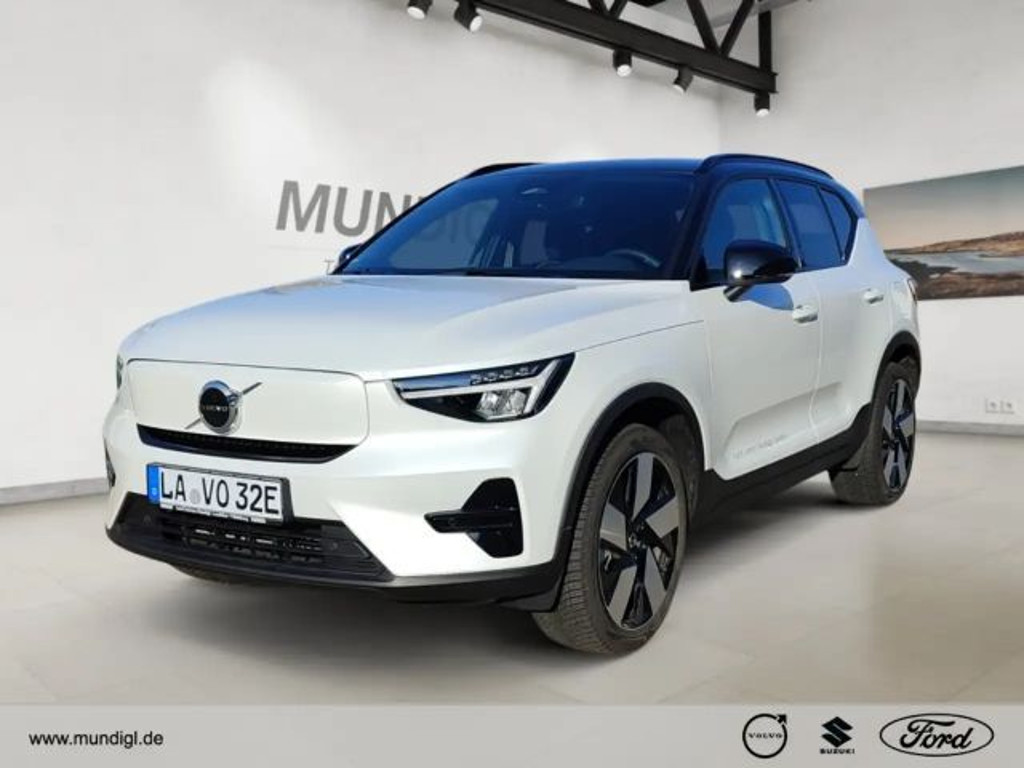 Volvo XC40 Plus