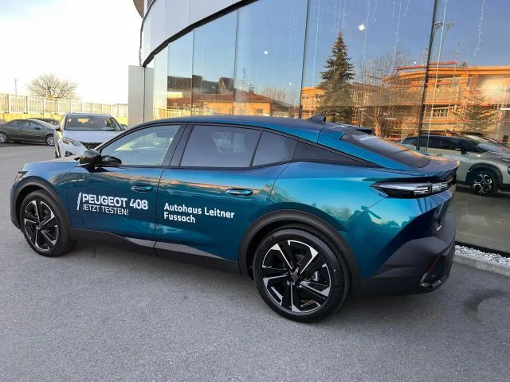 Peugeot 408