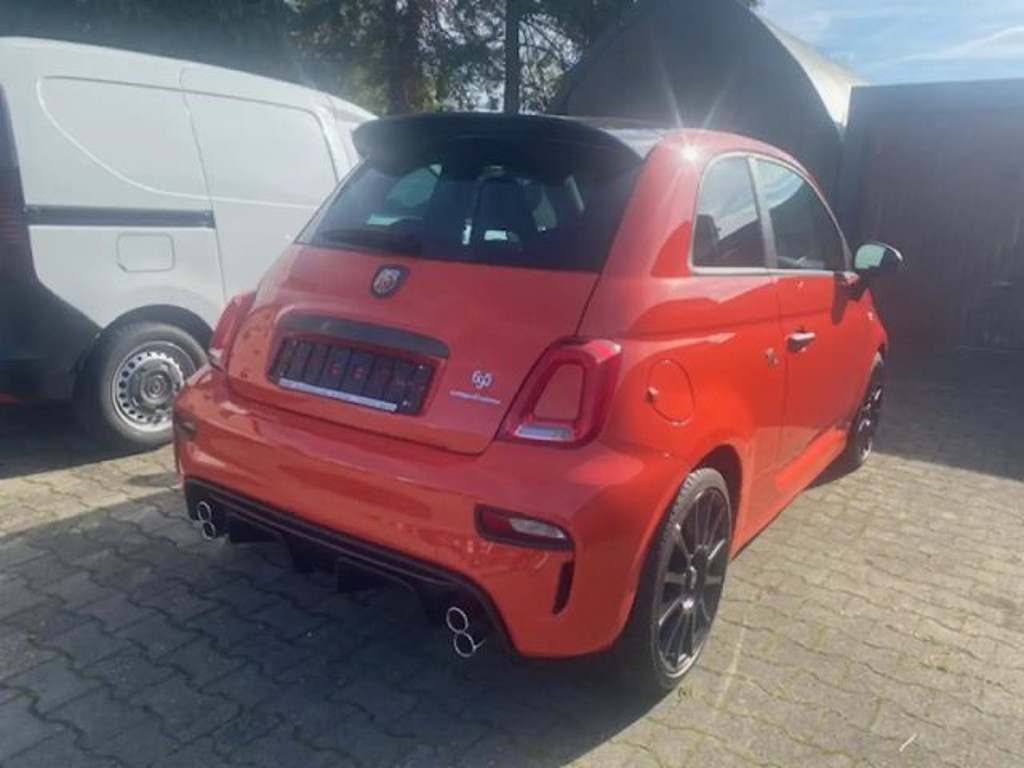 Abarth 695