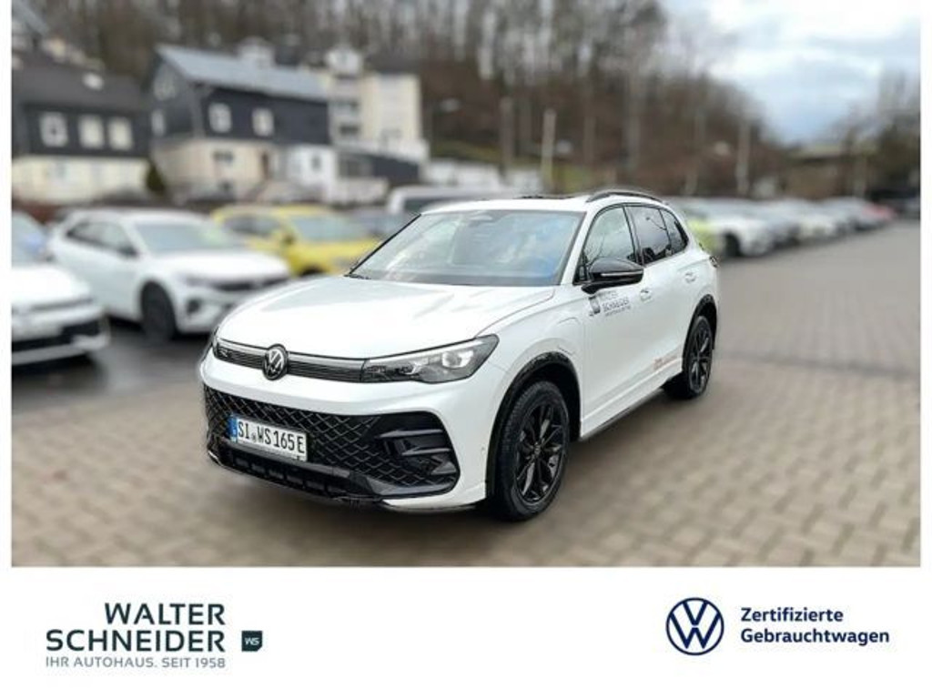 Volkswagen Tiguan R-Line eHybrid IQ.Drive