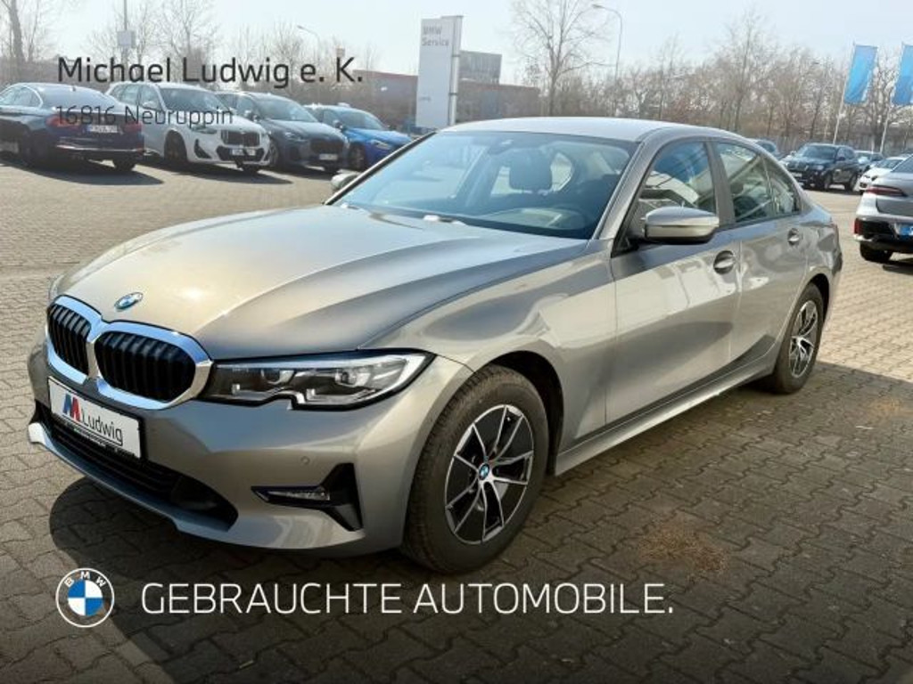 BMW 3 Serie 318 Advantage pakket Sedan 318i