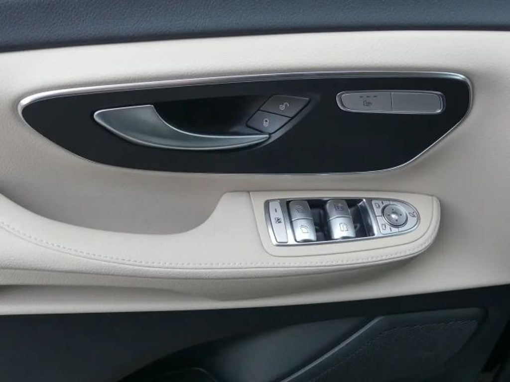 Mercedes-Benz Marco Polo