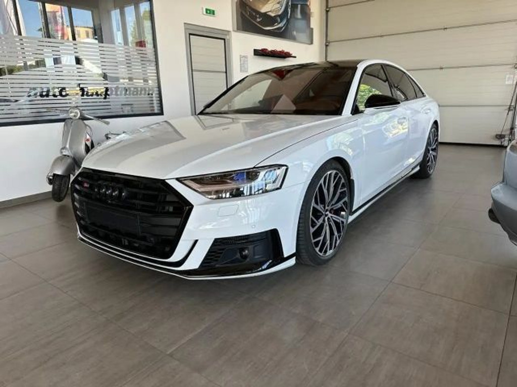 Audi S8 Quattro