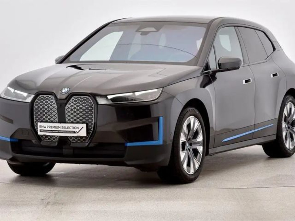 BMW iX xDrive40