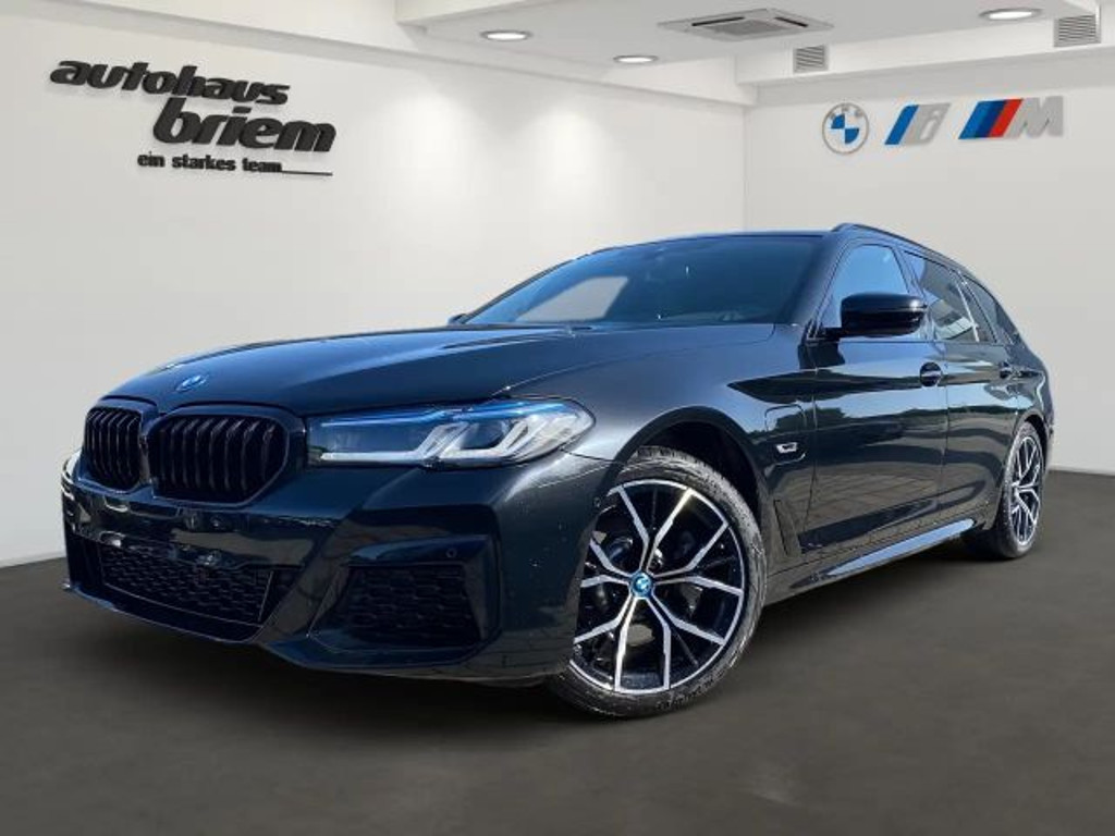 BMW 5 Serie 530 M-Sport xDrive Touring 530e
