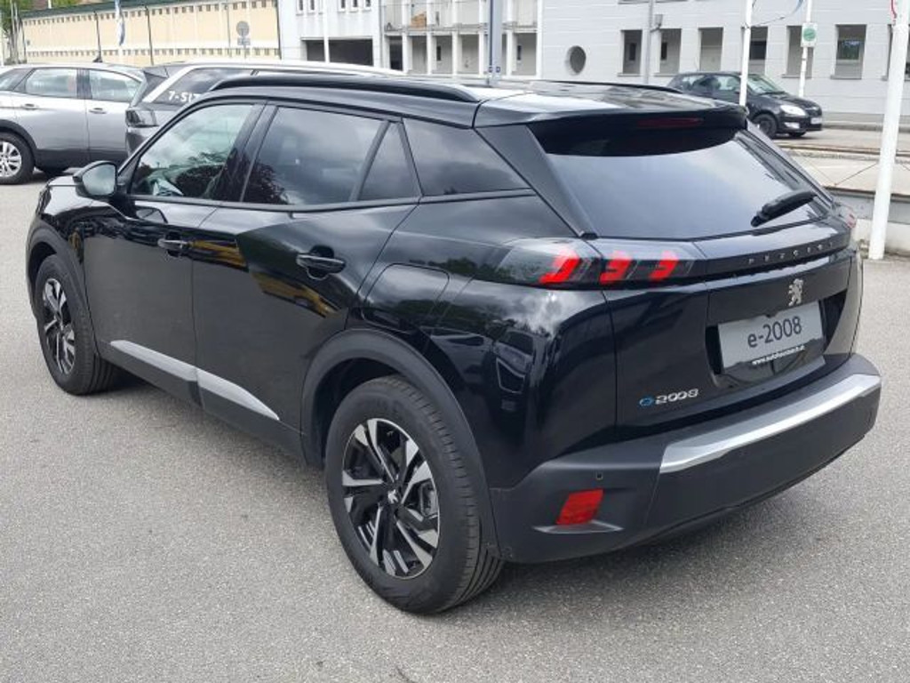 Peugeot e-2008 Allure Pack
